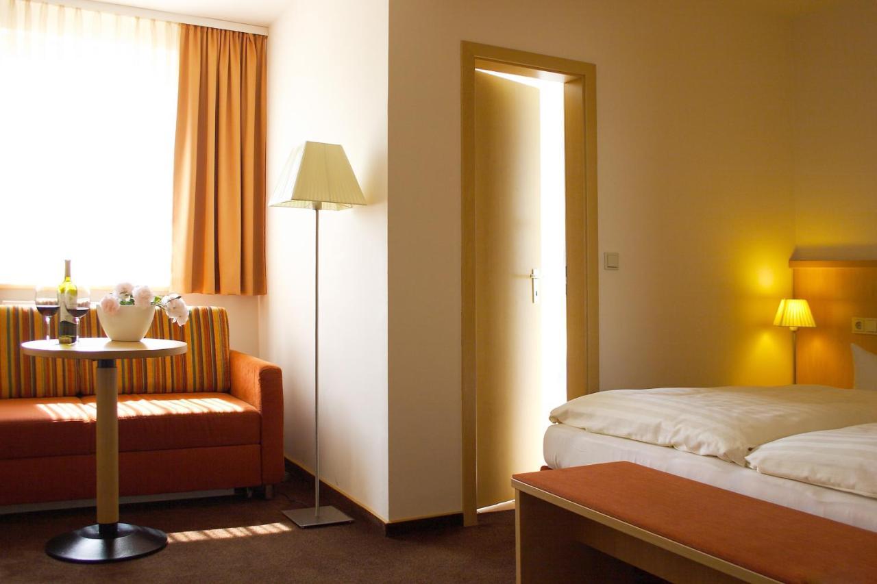 Luebsche Thorweide Wismar Exterior foto